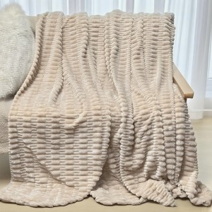 PLAID LOOM