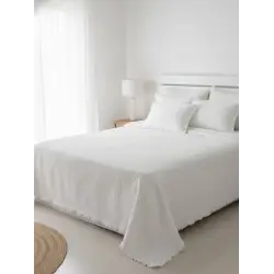 COLCHA DELFINA CON VOLANTE