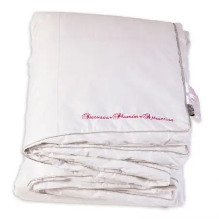 CAPA DE EDREDÃO DE ATRACÇÃO